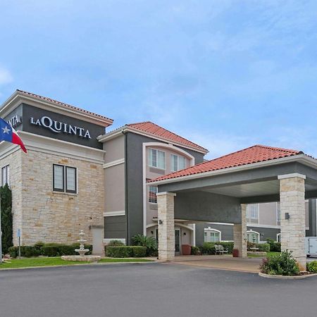 מלון La Quinta By Wyndham פרדריקסברג מראה חיצוני תמונה